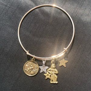 Aquarius ♒️ Coin Bangle Bracelet